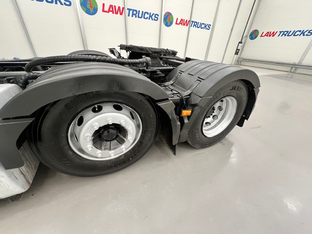 Renault Premium 460 6×2 Midlift Tractor Unit