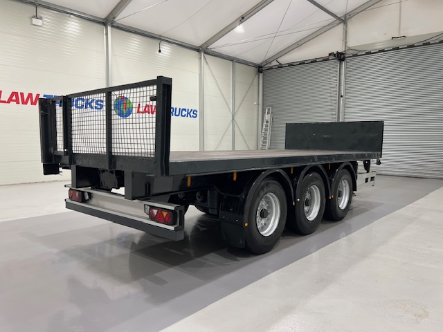 Montracon Tri Axle Flatbed Drawbar Trailer