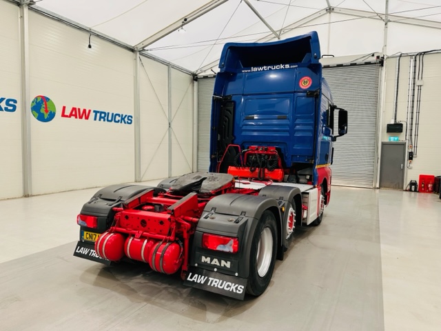 MAN TGX 26.480 6×2 Tractor Unit