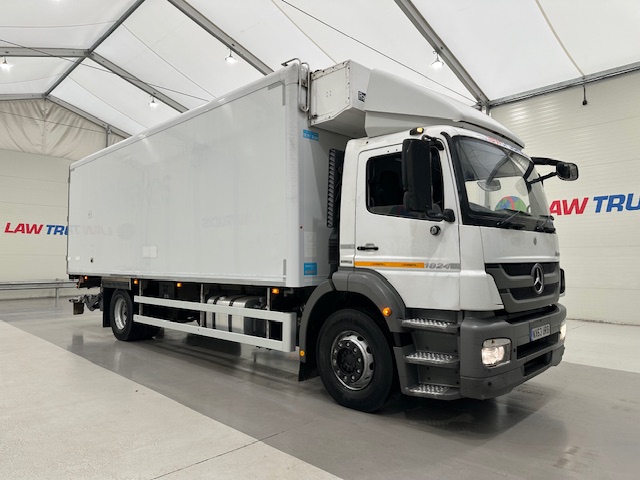 Mercedes Axor 1824 Day Cab Fridge Box