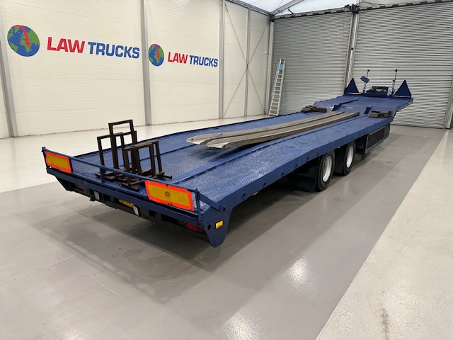 Southfields Tandem Axle Caravan Carrier Lowloader