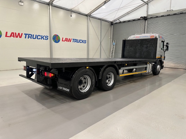 Scania P94 260 10 Tyre Sleeper Cab Flatbed