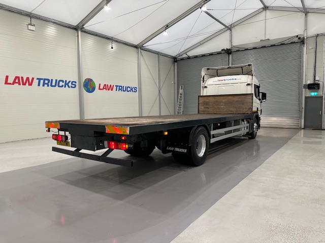 Scania P94 230 4×2 Sleeper Cab Flatbed