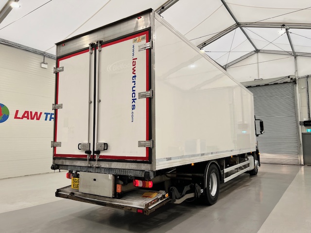 Mercedes Antos 1827 Day Cab Fridge Box
