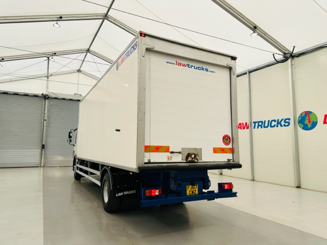 DAF CF65 220 Sleeper Cab Fridge Box