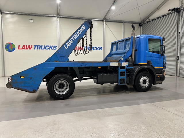 Scania P94 230 4×2 Day Cab Skip Loader