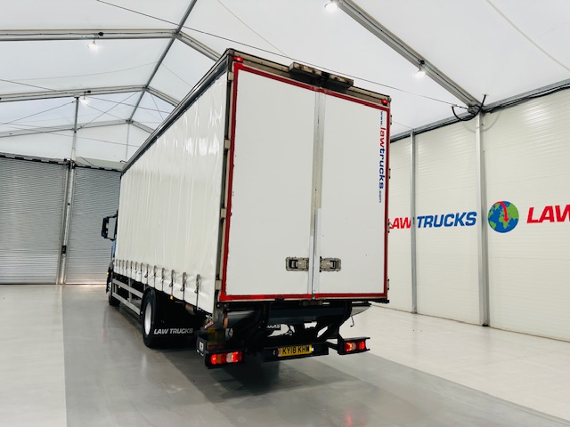 Mercedes Actros 1830 Sleeper Curtainsider Box Van