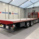 Scania P280 6×2 Rear Lift Flatbed with Crane - thumbnail