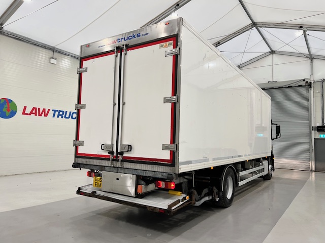 Mercedes Antos 1827 Day Cab Fridge Box