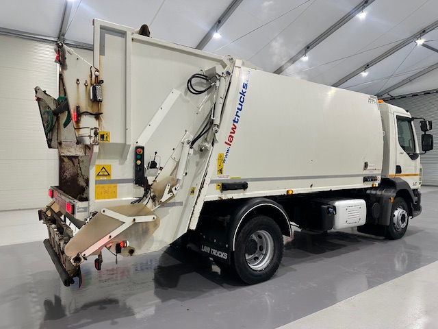 DAF LF 220 4×2 Day Cab Refuse Collector