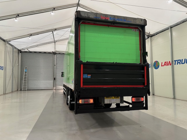 Scania P280 6×2 Rear Lift Day Cab Fridge Box