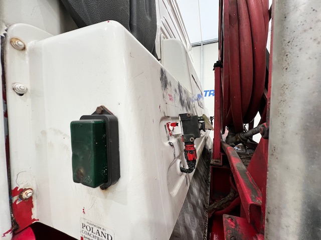Volvo FM 300 6×2 20,000 Litre Fuel Tanker