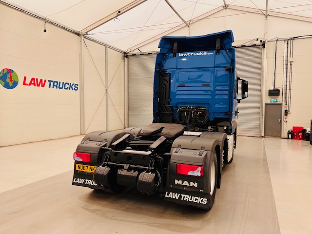 MAN TGX 26.420 6×2 Midlift Tractor Unit