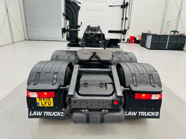 Renault T460 6×2 Midlift Tractor Unit