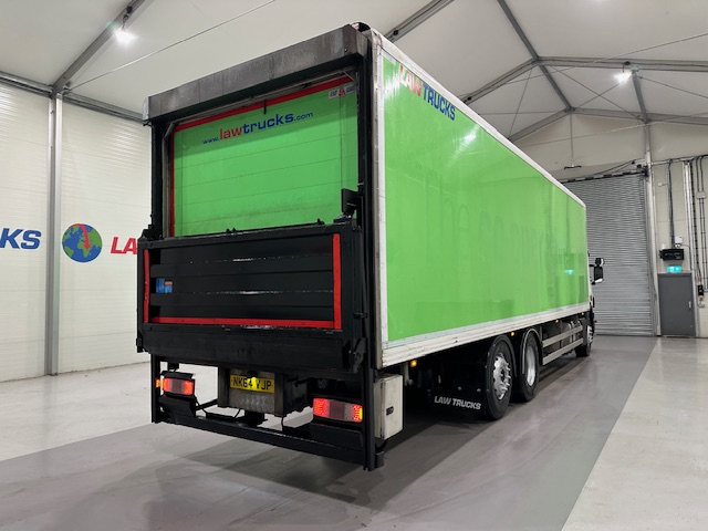 Scania P280 6×2 Rear Lift Day Cab Fridge Box