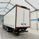 Mercedes Actros 1830 Sleeper Curtainsider Box Van - thumbnail