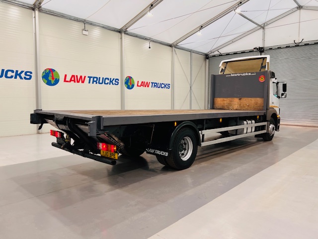 Mercedes Axor 1824 Sleeper Cab Flatbed