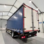 MAN TGM 18.250 4×2 Sleeper Cab Curtainsider - thumbnail