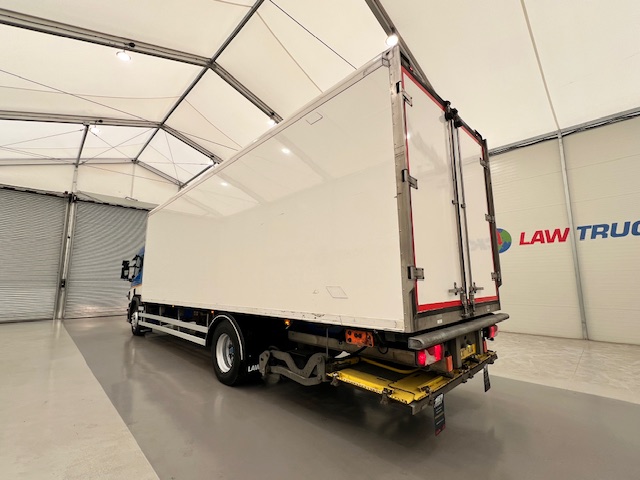 Scania P250 4×2 Sleeper Cab Fridge Box