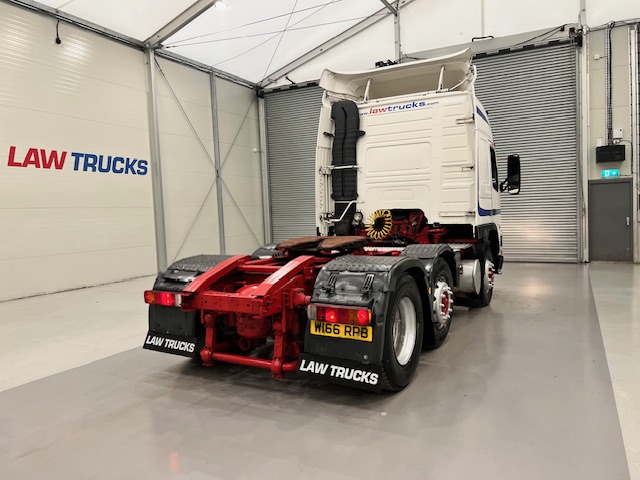Volvo FM12 380 6×2 Midlift Tractor Unit Manual