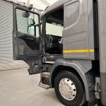 Scania R94 220 4×2 Sleeper Cab Box Van Manual - thumbnail