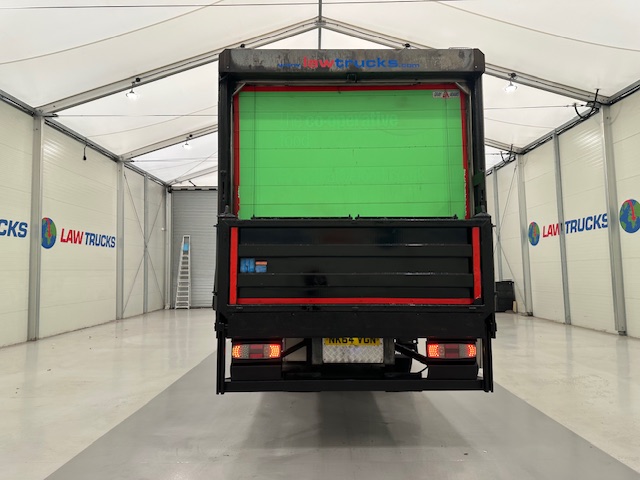 Scania P280 6×2 Rear Lift Day Cab Fridge Box
