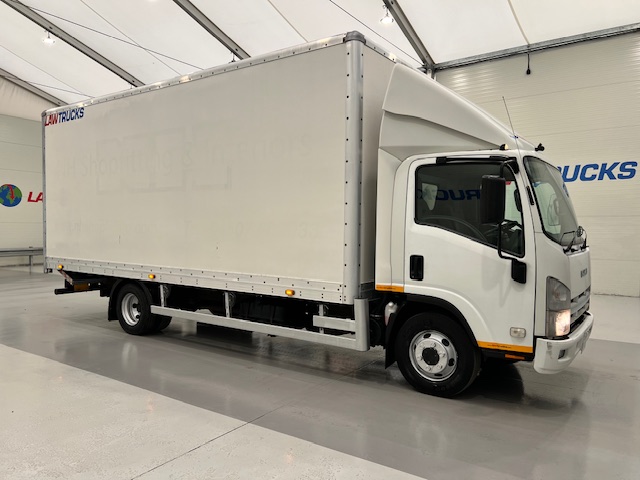 Isuzu N75.190 Day Cab Box Van