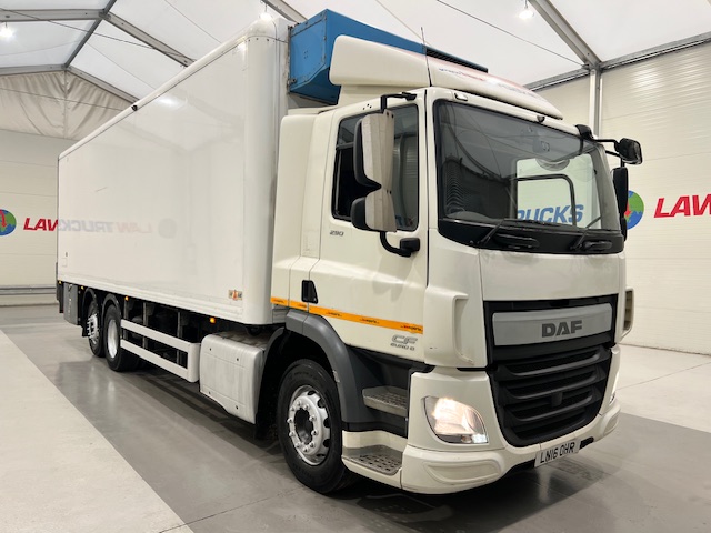 DAF CF 290 6×2 Rear Steer Fridge Box