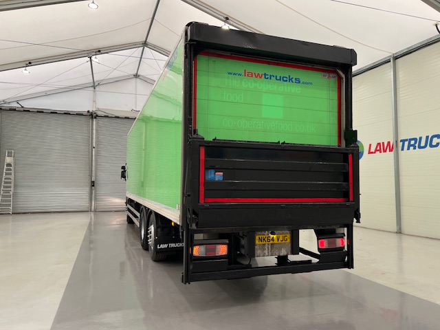 Scania P280 6×2 Rear Lift Day Cab Fridge Box