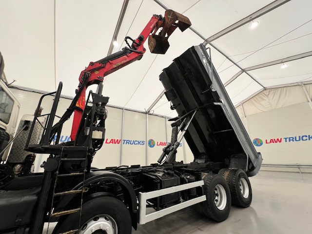 DAF CF 400 8×4 Day Cab Steel Tipper Grab