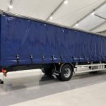 Mercedes 1824 4×2 Day Cab Curtainsider - thumbnail
