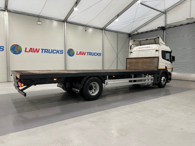 Scania P94 230 4×2 Sleeper Cab Flatbed
