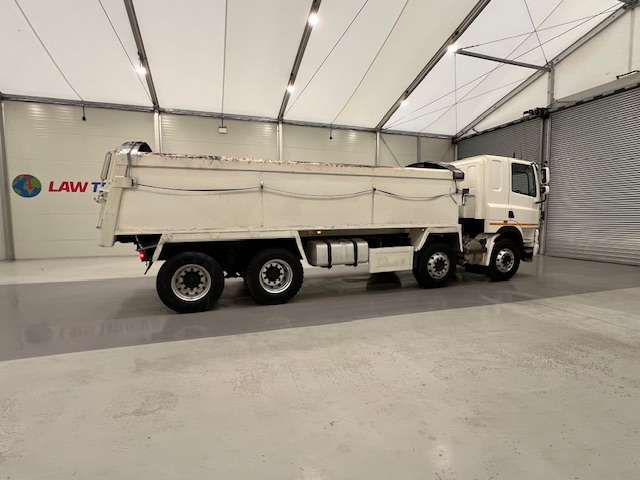 DAF CF85 360 8×4 Sleeper Cab Tipper Manual