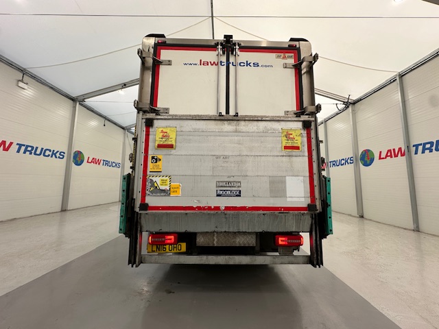 DAF  CF 290 6×2 Rear Steer Fridge Box