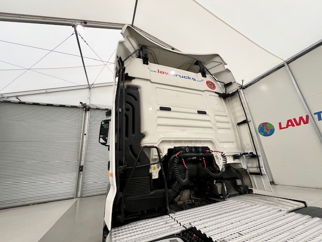 MAN TGX 26.440 6×2 Midlift Tractor Unit