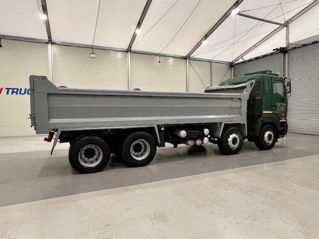 Hino 3241 700 8×4 Sleeper Cab Steel Tipper