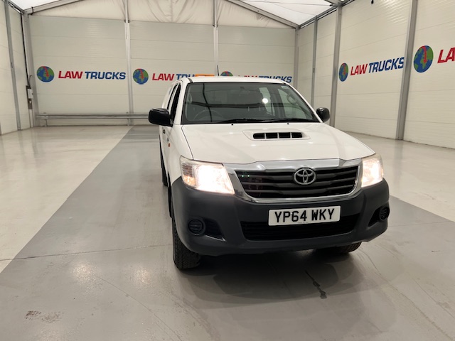 Toyota Hilux 2.5 D-4D 4×4 Double Cab Pick Up