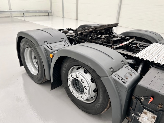 MAN TGX 26.500 6×2 Midlift Tractor Unit