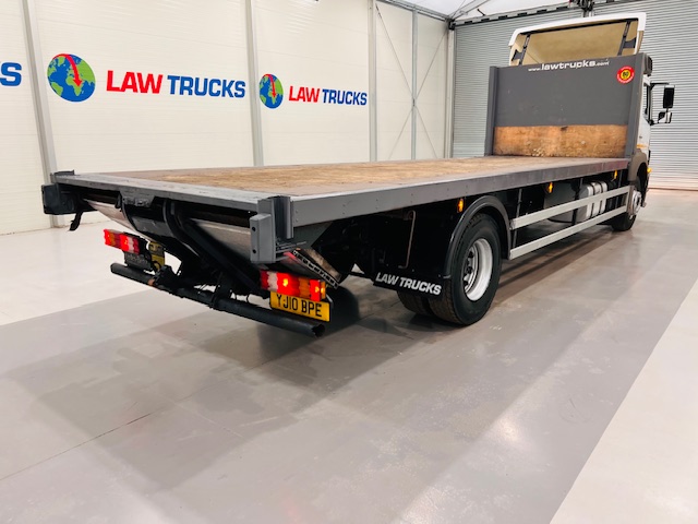Mercedes Axor 1824 Sleeper Cab Flatbed