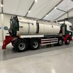 Scania R420 8×4 Highline Vacuum Tanker - thumbnail