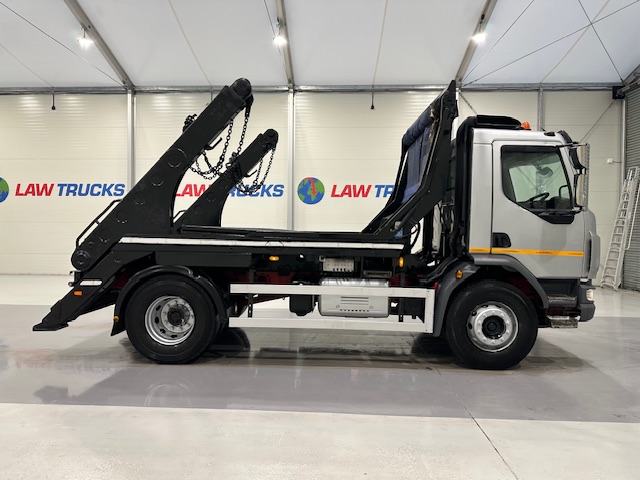 DAF LF 220 Day Cab Skip Loader