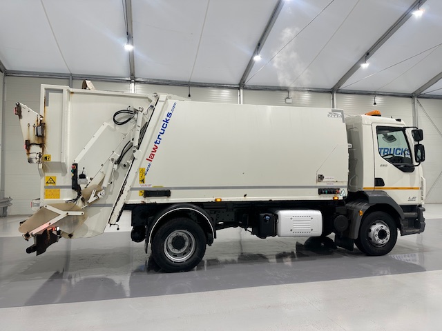 DAF LF 220 4×2 Day Cab Refuse Collector