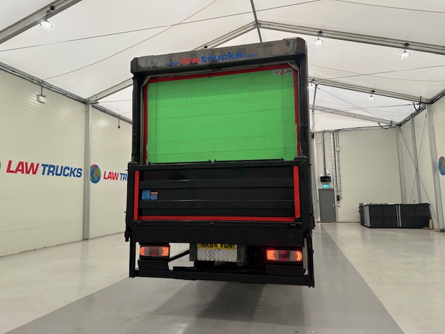 Scania P280 6×2 Rear Lift Day Cab Fridge Box