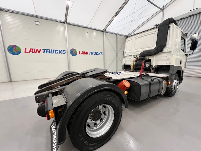 DAF CF85 380 4×2 Sleeper Cab Tractor Unit Manual