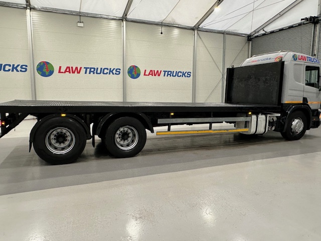Scania P94 260 10 Tyre Sleeper Cab Flatbed