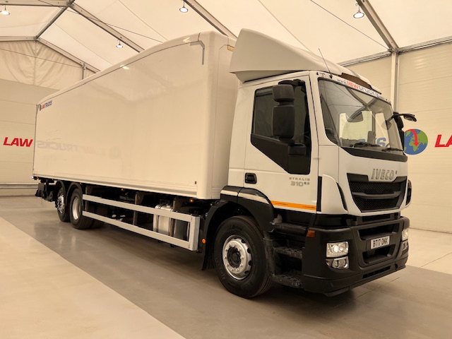 Iveco Stralis 310 AT 6×2 Box Van