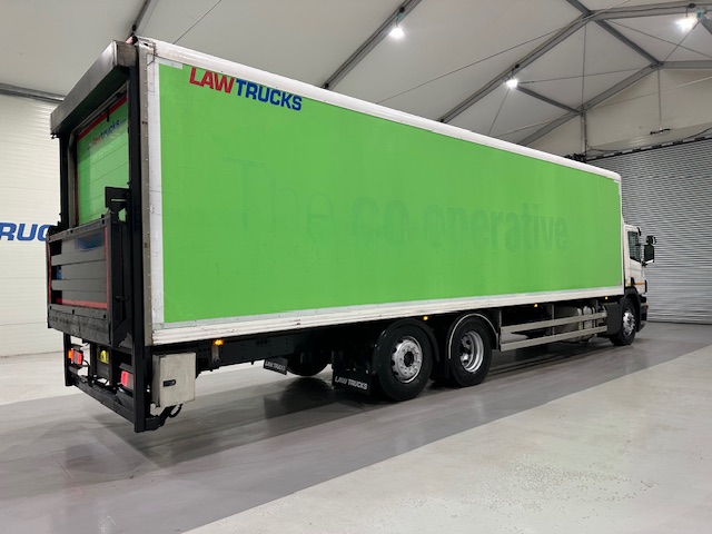 Scania P280 6×2 Rear Lift Day Cab Fridge Box
