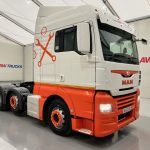 MAN TGX 26.470 6×2 Midlift Tractor Unit - thumbnail
