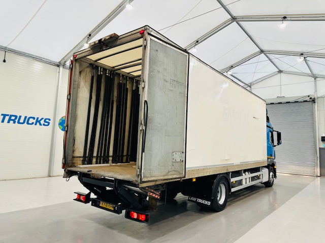 Mercedes Actros 1830 Sleeper Curtainsider Box Van