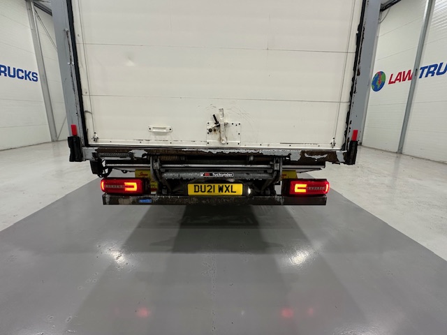 DAF LF 180 4×2 Day Cab Box Van